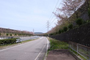 中央道桃花台バス停